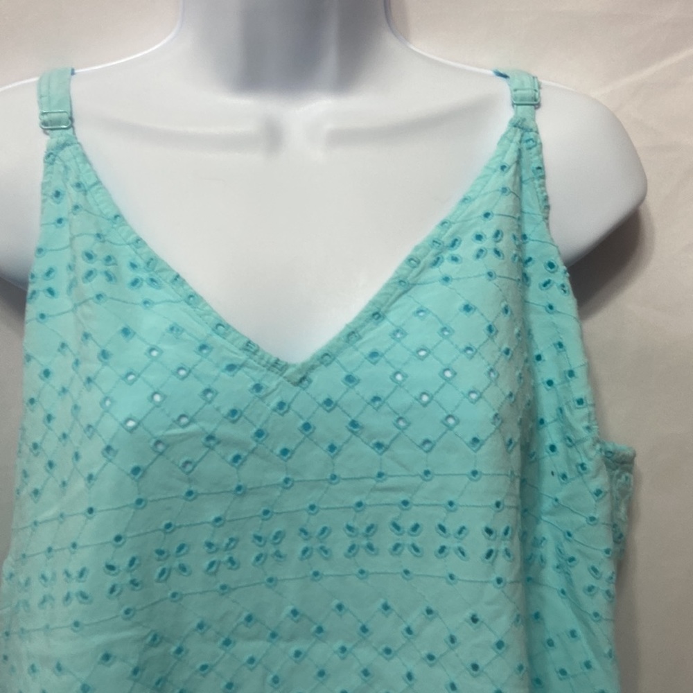 Torrid Lt. Blue Eyelet Tank Top - Picture 2 of 4
